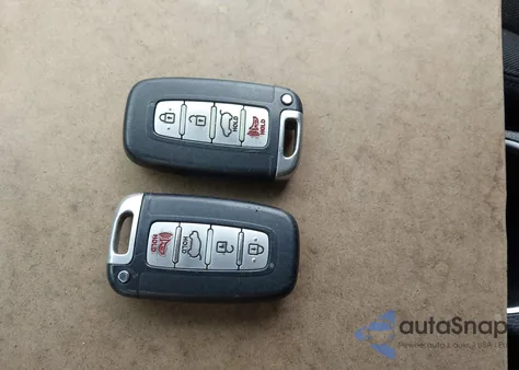 2013 Hyundai Elantra Gt z USA, uszkodzony, nr VIN KMHD35LE7DU138335